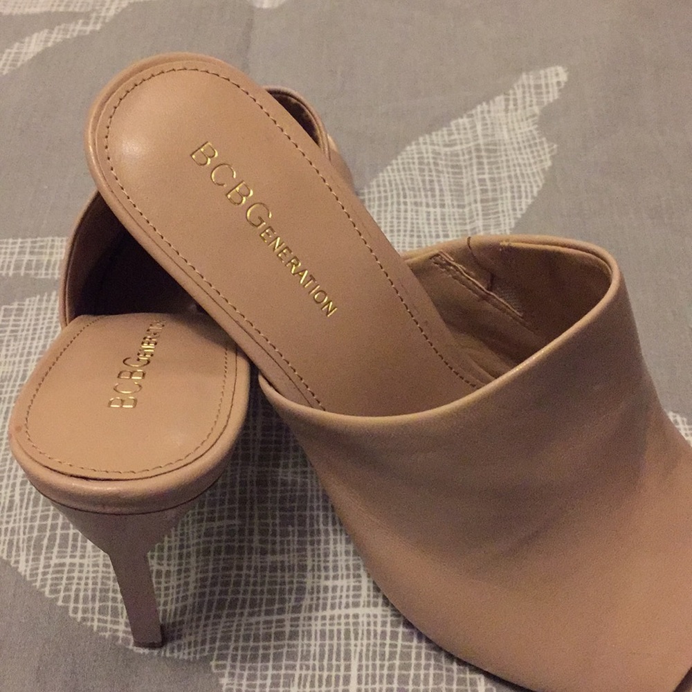 Shoes - Picture 6 of 6